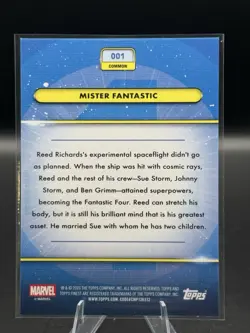 2026 Topps Finest Fantastic Four Mister Fantastic Black Refractor 4/10 #001 - Image 2