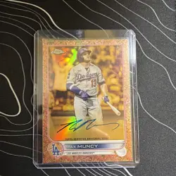 2022 Topps Gilded Collection Rose Gold Etch Auto 25/25 Max Muncy Dodgers #GEA-MM - Image 1