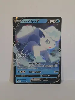 Alolan Vulpix V 033/195 Silver Tempest Pokemon Ultra Rare Holo Card NM - Image 1