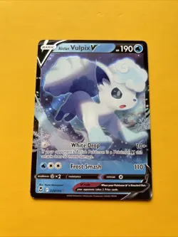 Pokemon TCG Alolan Vulpix v Silver Tempest 033/195 Holo Ultra Rare - Image 1
