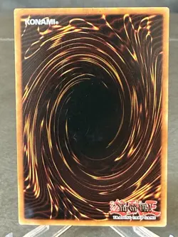 2009 Yu-Gi-Oh! B. Skull Dragon MRD-018 Metal Raiders Unlimited UR Holo Foil - Image 2