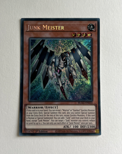 Junk Meister BLGG-EN033 Secret Rare 1st Edition Yu-Gi-Oh! English - Image 1