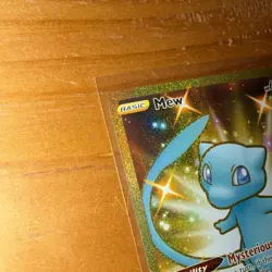 Mew 025/025 Secret Rare Pokemon Celebrations 25th Anniversary Gold - Image 5