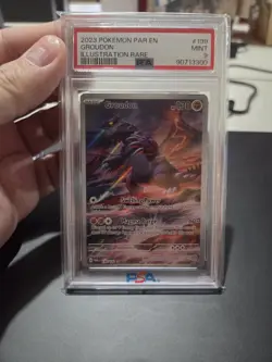 Groudon 199/182 en SV04 Paradox Rift Illustration Rare Holo PSA 9 Pokemon TCG - Image 1