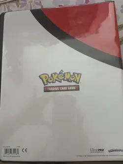 Ultra PRO Pokemon Poke Ball 9-Pocket Card Binder - Image 3