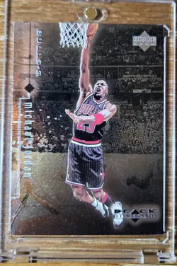 Michael Jordan Card 90’s INSERT RAINBOW HOLO FOIL RARE SSP 🔥 BULLS JERSEY #23 - Image 1