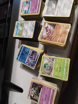 Pokemon 2000+ TCG Card Bulk Lot - Common/Uncommon/Sum Rare Holo And Reverse Holo - Image 2
