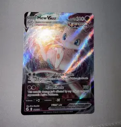 Pokemon TCG Mew VMAX Swsh08 Fusion Strike 114/264 Holo Ultra Rare English - Image 1
