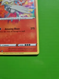 Pokemon TCG Reshiram Shining Fates Holo Card 017/072 Amazing Rare - Image 4
