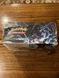 Pokemon TCG Black & White Base Set Booster Box Sealed New W/ Acrylic Case - Image 4