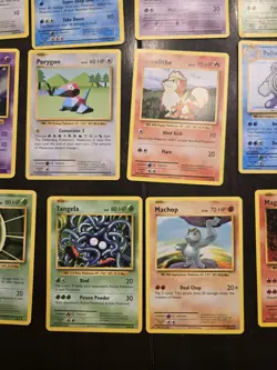 Pokemon TCG Evolutions 2016 Mixed Lot 34 Pokemon & Trainer Cards English - Image 5