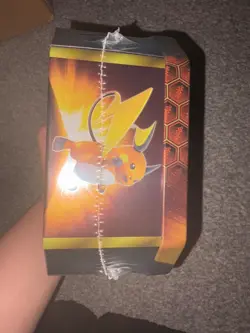 Pokemon TCG Hidden Fates Raichu Tin GX - Sealed, Half shrink wrap - Image 4
