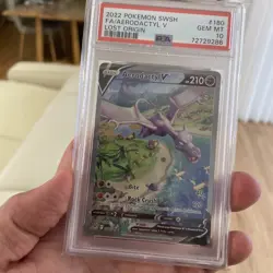 Aerodactyl V 180/196 Alt Art Pokemon 2022 SWSH Lost Origin GEM MINT PSA 10 Card - Image 1