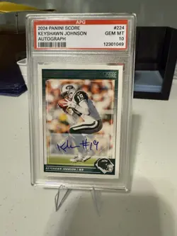 2024 Score Signatures Keyshawn Johnson Auto New York Jets #224 APG Gem Mt 10 - Image 1