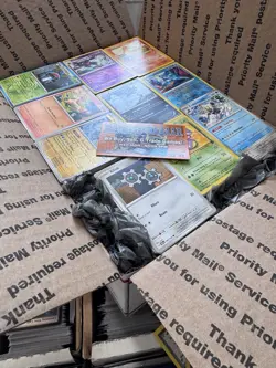 🔥 17lbs+ 4200+ UNSEARCHED Pokemon Bulk Lot! Holos Has Some Holos Cards LP/NM ✨ - Image 1