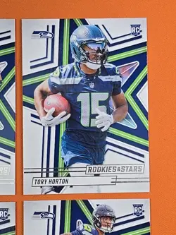 🔵🟢🔵 2025 ROOKIES & STARS SEATTLE SEAHAWKS COMPLETE BASE TEAM SET (8 CARD LOT) - Image 5