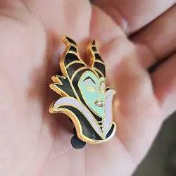 Disney Villains Maleficent Character Pin le1000 - Image 2
