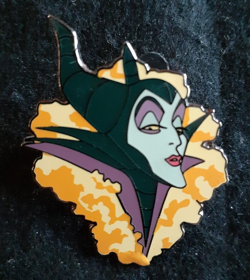 Disney Catalog Maleficent with Yellow Smoke Pin~LE 1500~2004~Pin# 32437~EUC! - Image 1