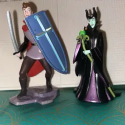DISNEY STORE SLEEPING BEAUTY PLAYSET FIGURINES PRINCE PHILLIP & MALEFICIENT-LTD - Image 1