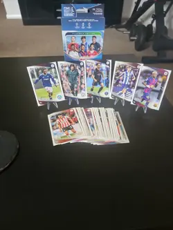 Topps Flagship 2025/26 UEFA Card Lot Lamine Yamal Insert + Rookie Cards RC Base - Image 1