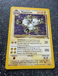 Pokemon TCG Fossil Magneton 11/62 Holo Rare Stage 1 80 HP English - Image 1