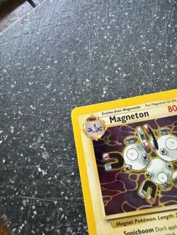 Pokemon TCG Fossil Magneton 11/62 Holo Rare Stage 1 80 HP English - Image 5