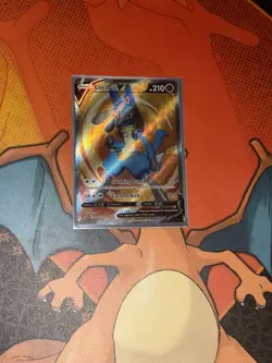 Lucario V Swsh213 Swsh: Sword & Shield Promo Cards Holo - Image 1