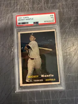 1957 TOPPS #95 MICKEY MANTLE NEW YORK YANKEES BASEBALL CARD Psa 3 VG 236 - Image 1