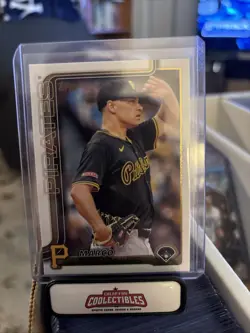 2025 Topps Series 1 - Marco Gonzales #113 Golden Mirror Image Variation - Image 1
