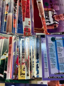 Lot of (135) 1994-95 Skybox Emotion Basketball Cards Starter Set Lot Stars - Image 3