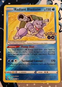 Radiant Blastoise 018/078 Pokemon GO NM - Image 1