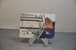 DEREK JETER 2001 FLEER baseball card EX #2 NEW YORK YANKEES HOF mlb - Image 5