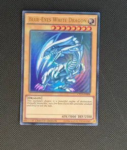 Yu-Gi-Oh! Blue-Eyes White Dragon CT13-EN008 Ultra Rare Limited Edition NM - Image 1