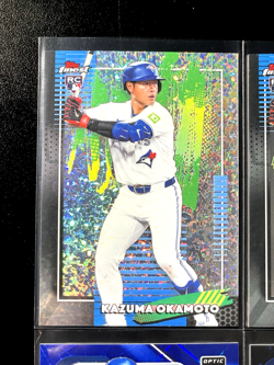 KAZUMA OKAMOTO 2026 Topps Finest COMMON MINI DIAMOND Toronto Blue Jays RC Lot 10 - Image 2