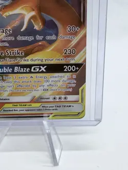 Reshiram & Charizard GX TAG TEAM Ultra Rare Holo 20/214 Sm-Unbroken Bonds - Image 4