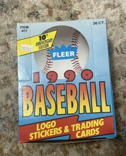 1990 ⚾ Fleer Baseball Card Box. 36 Factory Sealed Wax Packs. - Image 1