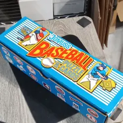 Donruss 1989 Baseball Cards Trading Card Box - 660 Cards - Factory sealed cards - Image 3