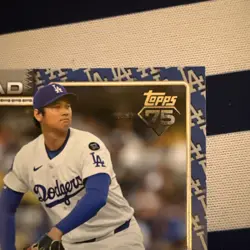 2026 Topps Series 2 Team Logo Border - Shohei Ohtani SSP #500- LA Dodgers - Image 3