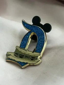 Magic Key To Disneyland 70th Gold Glitter Mystery Jungle Cruise D Pin Disney - Image 1