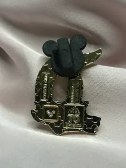 Magic Key To Disneyland 70th Gold Glitter Mystery Jungle Cruise D Pin Disney - Image 4