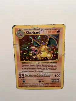 Pokemon TCG Charizard Shadowless Base Set Holo Rare 4/102 1999 - Image 3