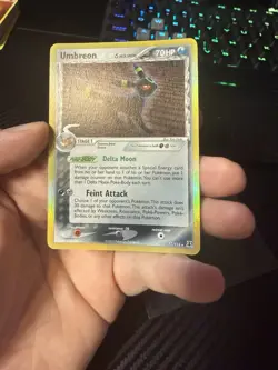 Pokemon TCG EX Delta Species Umbreon Holo Rare 17/113 Crease LP - Image 3