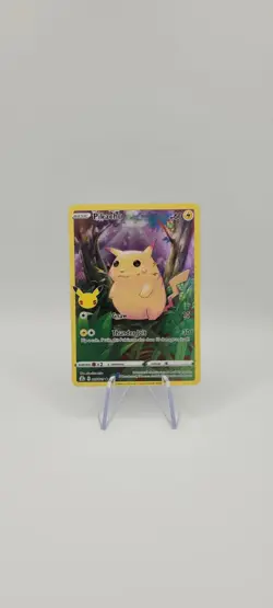Pokemon TCG: Pikachu 005/025 Celebrations Holo - NM - Image 2