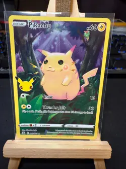 Pokemon TCG Pikachu 005/025 – Celebrations – Full Art – NM - Image 1