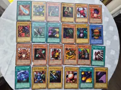 Vintage 2002 Yu-Gi-Oh Card Lot (82 Cards) - LOB, MRL, PSV, SDK - European Prints - Image 4