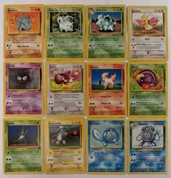 Vintage Pokemon Eevee Lot Of 12 WOTC Base Set Jungle Fossil Unlimited MP - Image 1