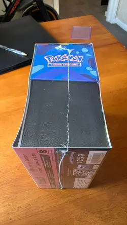 Pokemon TCG Chaos Rising Pokemon Center ETB - Image 2