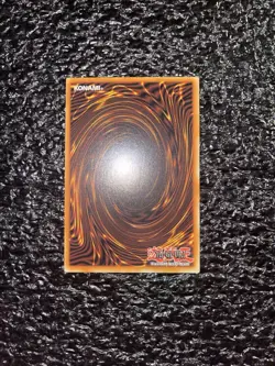 Yugioh! Blue-Eyes White Dragon MP24-EN001 Quarter Century Secret Rare 1st NM - Image 2