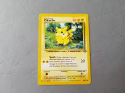 Carte Pokemon WIZARDS - Jungle 60/64 Pikachu 50HP - (Anglaise - english) - Image 1