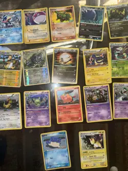 Pokemon TCG 23 Card Lot Holos/Reverse Holo Rare - Image 3